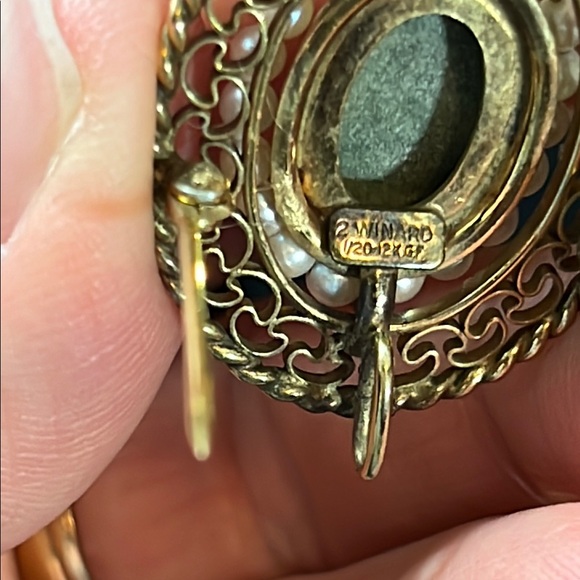 Rare WINARD Vintage Elegant Jade and Pearl Brooch/Pendant - Picture 8 of 9